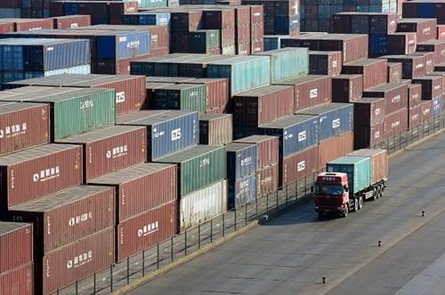 1452216480859215.jpg 推動“一帶一路”建設是中國在當前的經濟形勢下提出的新的區域經濟發展戰略。